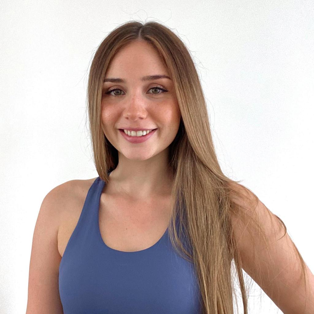 Anais B
