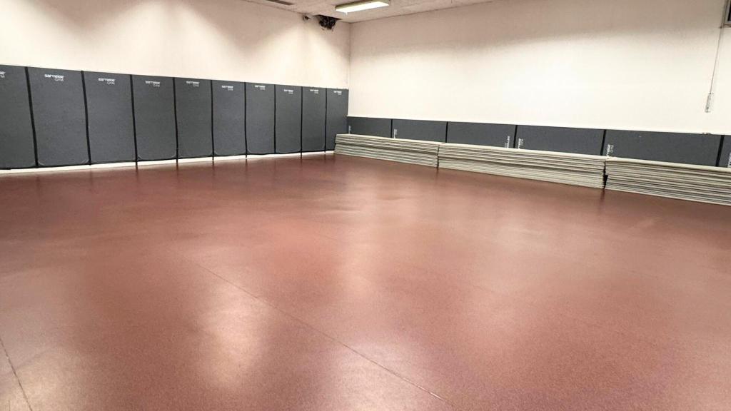 Salle Paris 18 Saint-Louis