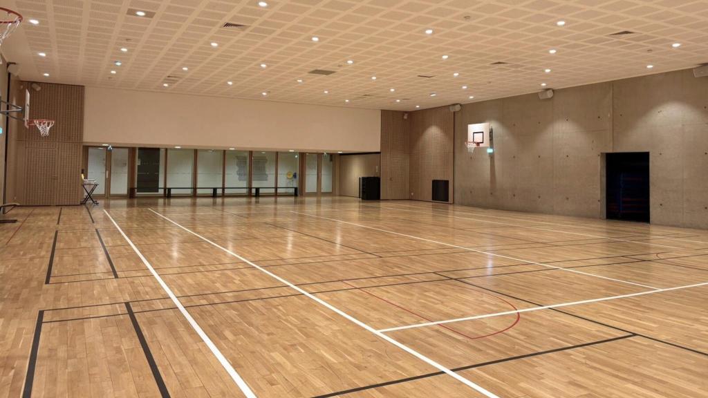 Salle Paris  3 Carreau du Temple Gymnase de la Forêt Noire