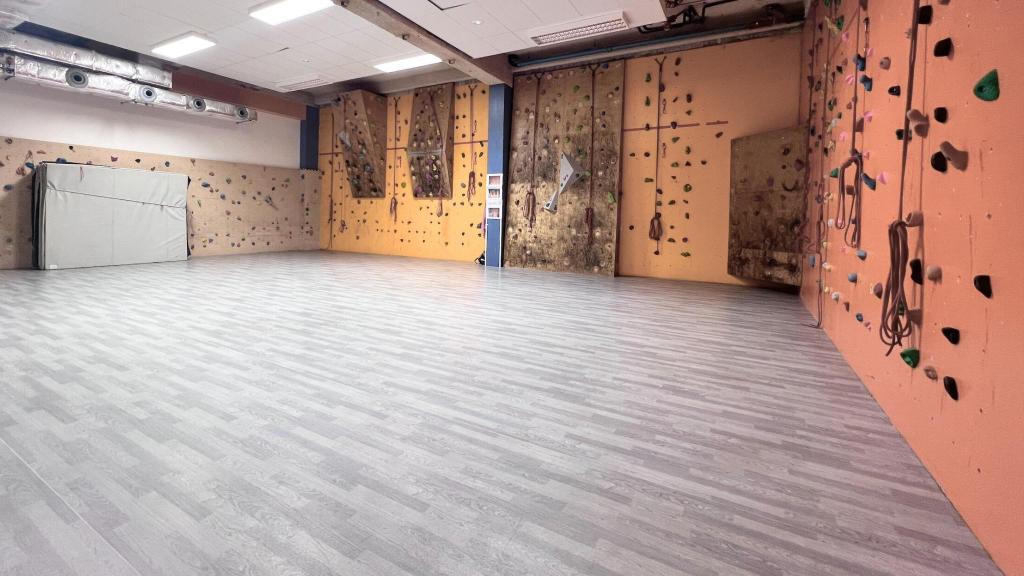 Salle Paris 13 Collège St Vincent de Paul 49 Gymnase